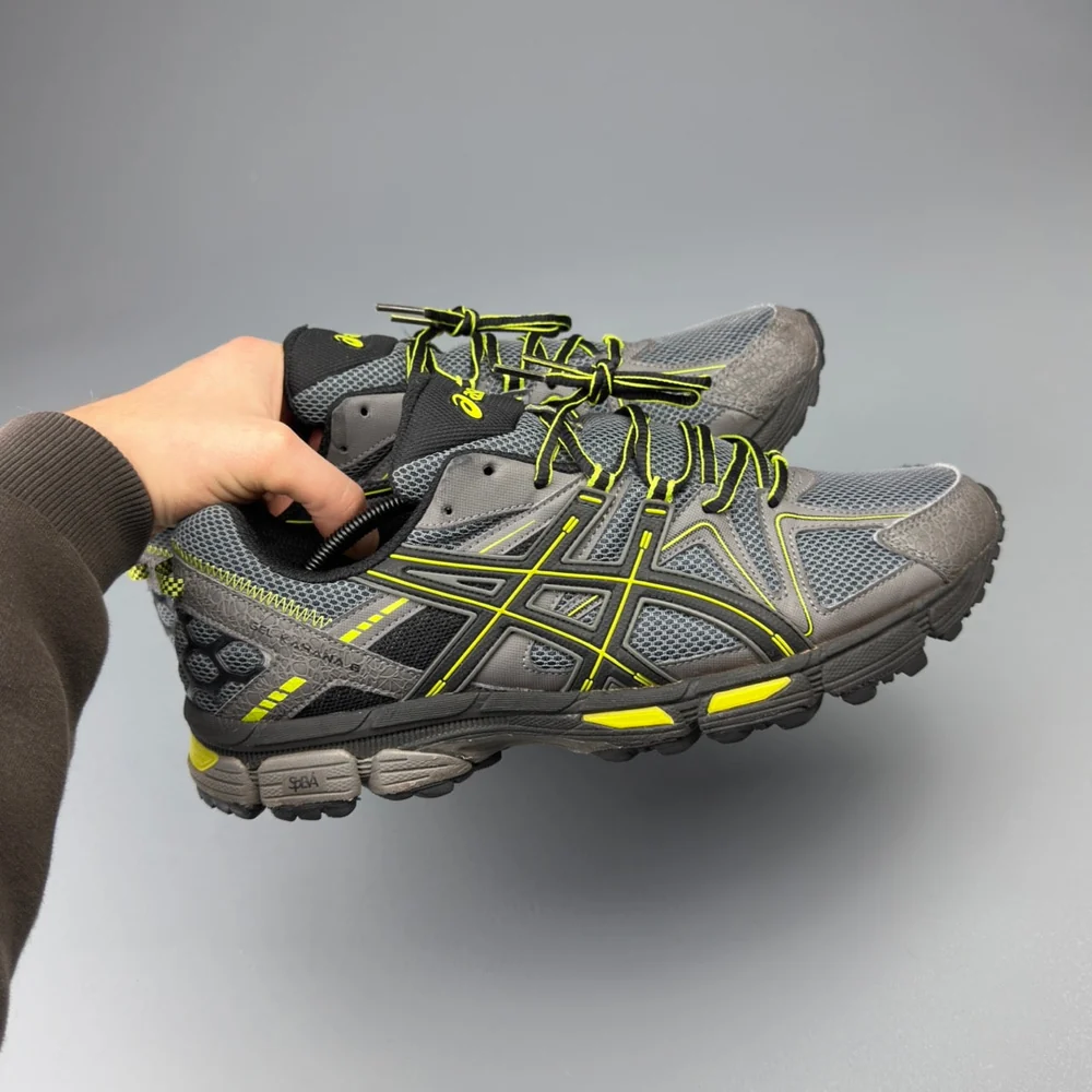 GEL Nimbus 16 — Anthracite / Jaune fluo