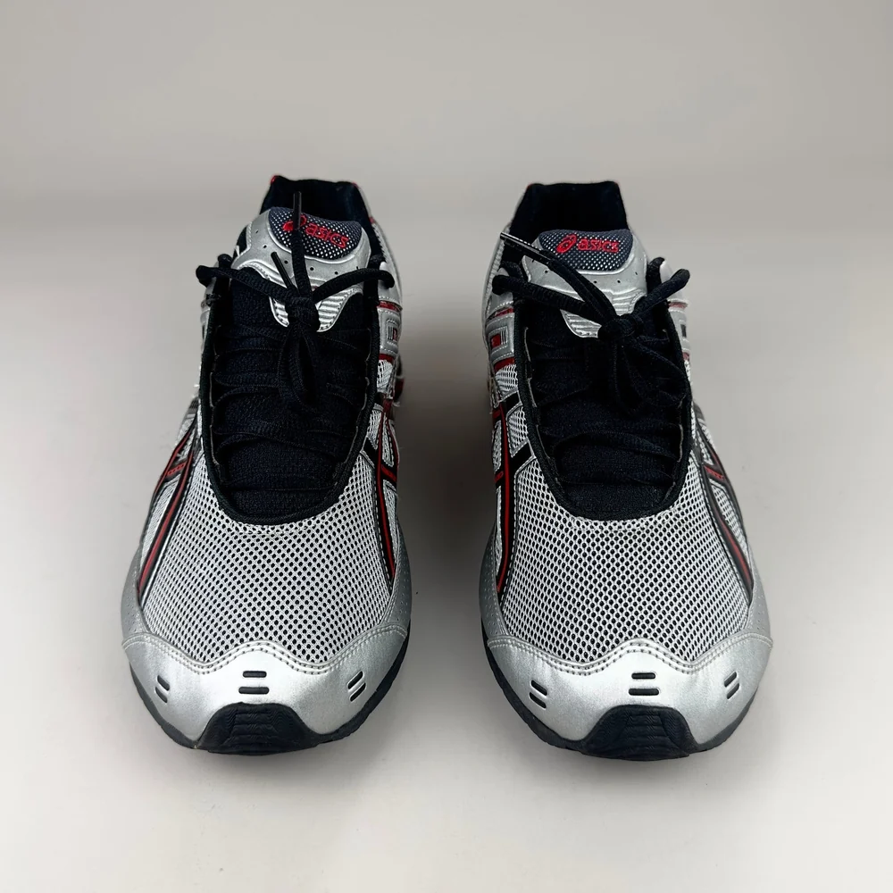 GEL Nimbus 16 — Argent / Rouge