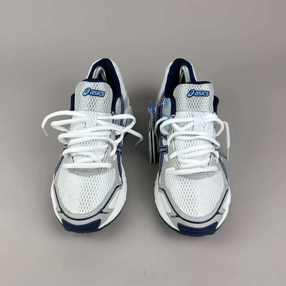 GEL Nimbus 16 — Blanc / Bleu ciel