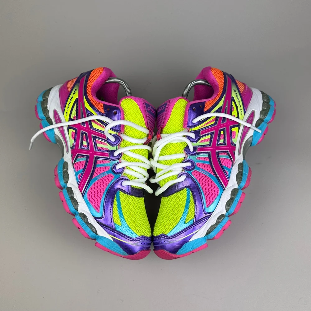 GEL Nimbus 16 — Fuchsia / Turquoise / Jaune