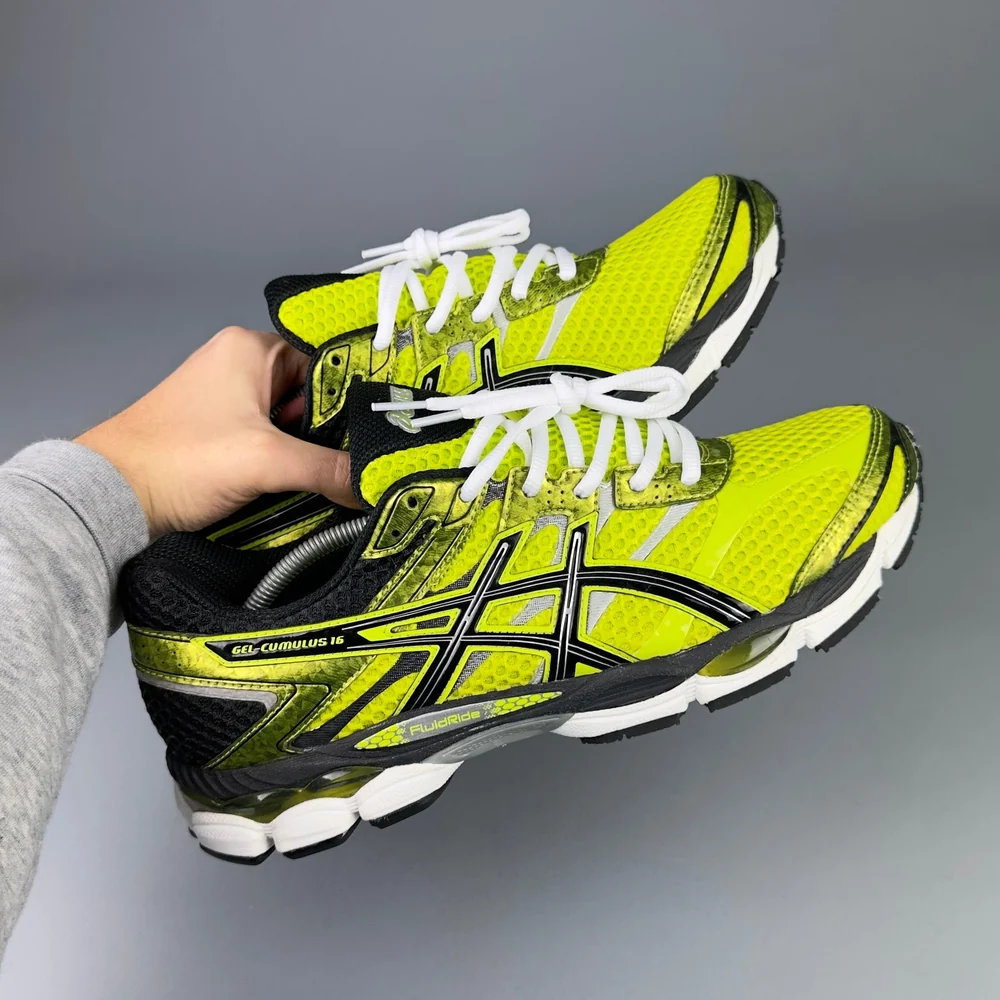 GEL Nimbus 16 — Jaune citron / Noir / Crème