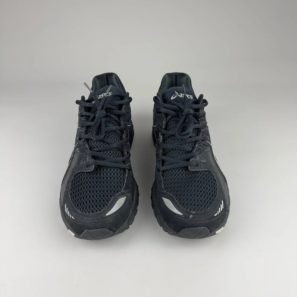 GEL Nimbus 16 — Noir / Kaki / Crème