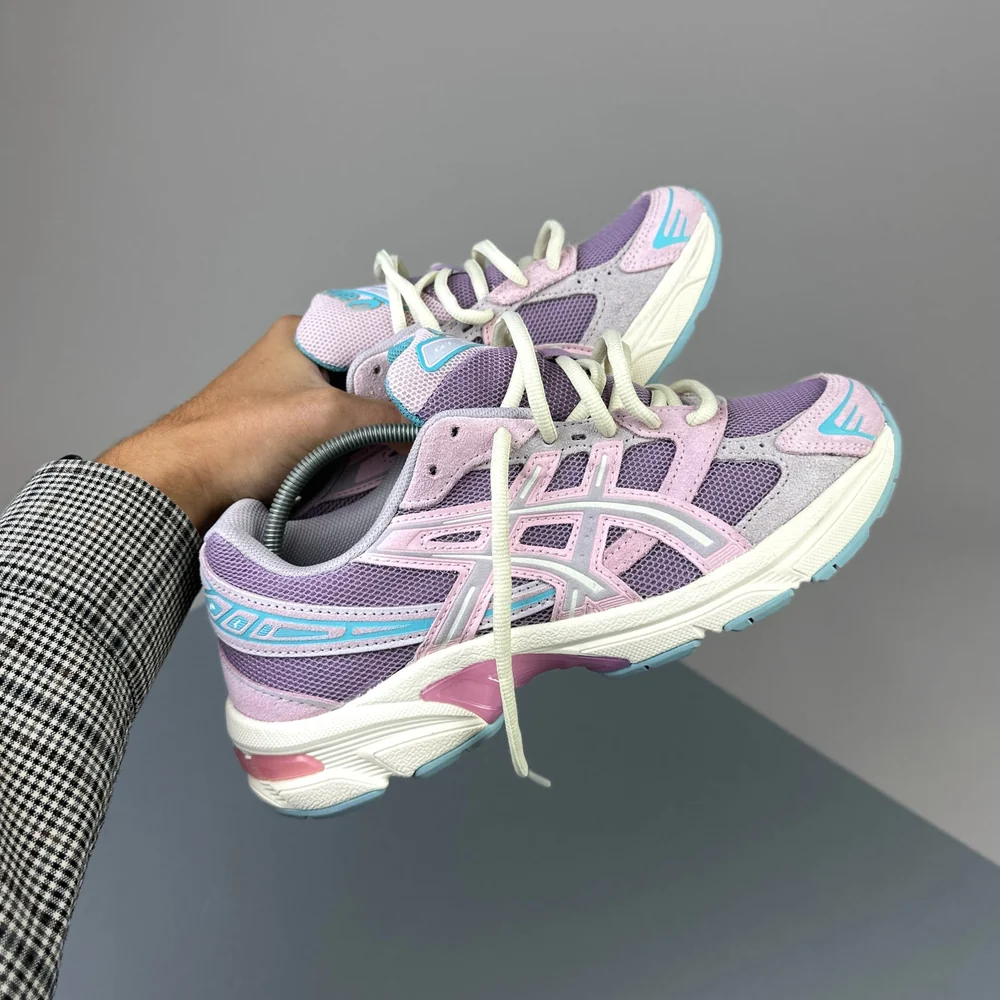 GEL Nimbus 16 — Parme / Rose