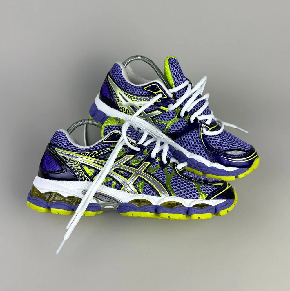 GEL Nimbus 16 — Violet indigo / Vert citron